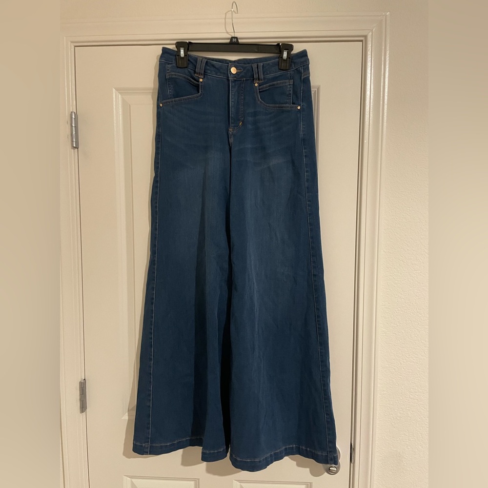 Popflex Superstretch Midrise Wide Leg Jeans - Medium, 32”inseam, Medium Wash. - Picture 3 of 8